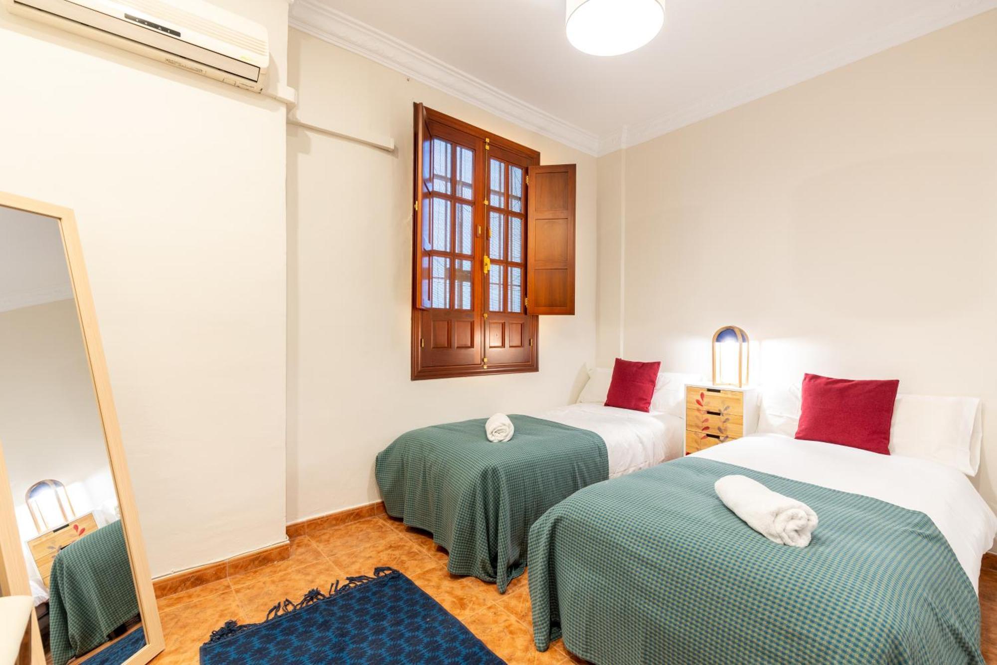 Aoa Green Gardens Family House Севилья Экстерьер фото