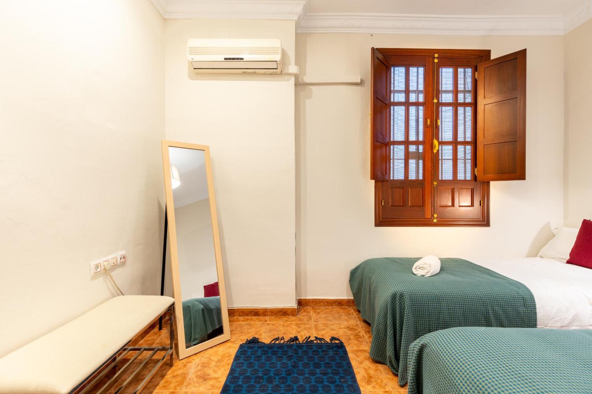 Aoa Green Gardens Family House Севилья Экстерьер фото